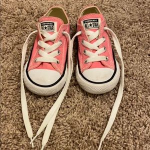 💗Pale Pink Converse💗